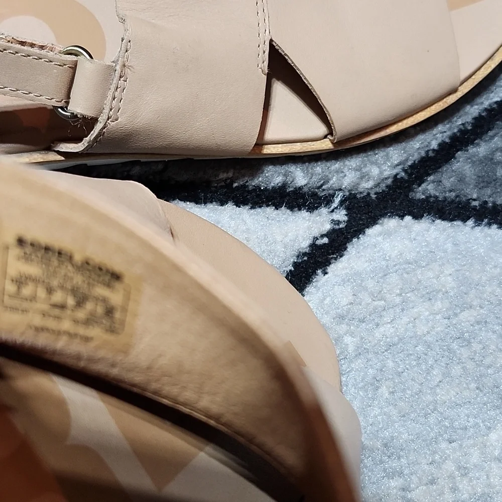 SOREL ELLA II BEIGE SEA SALT LEATHER  SLINGBACK FLAT SANDALS SIZE US 9
